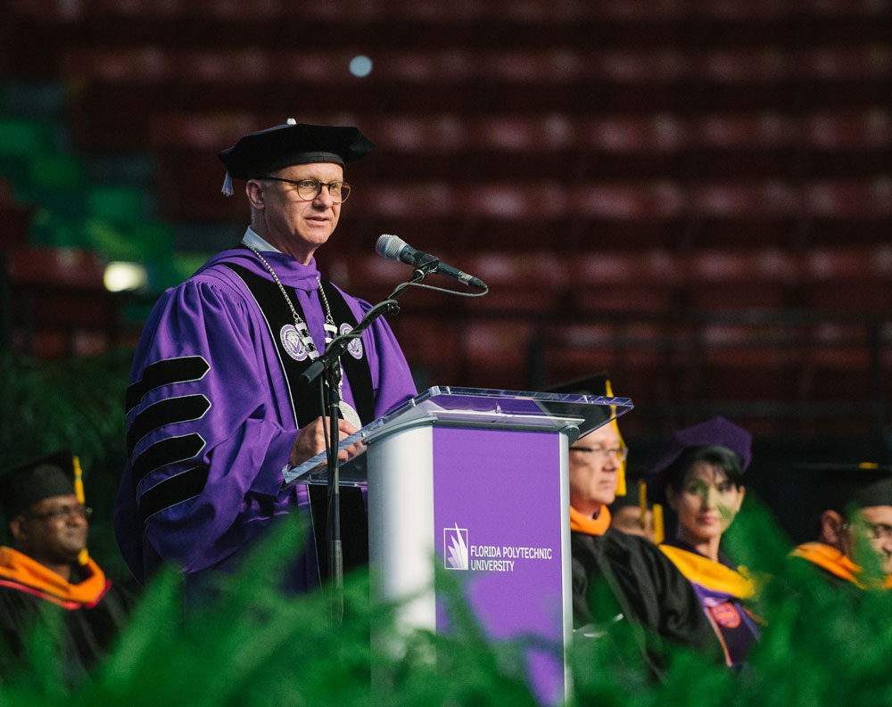 President Randy K. Avent speaking at commencement